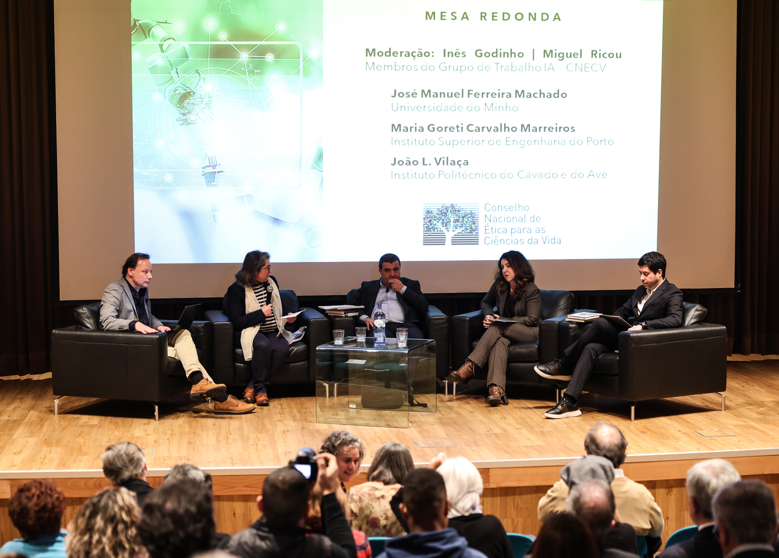 Thumbnail da galeria Apresentação Livro Branco sobre a IA